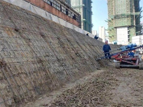 广汉建筑边坡支护